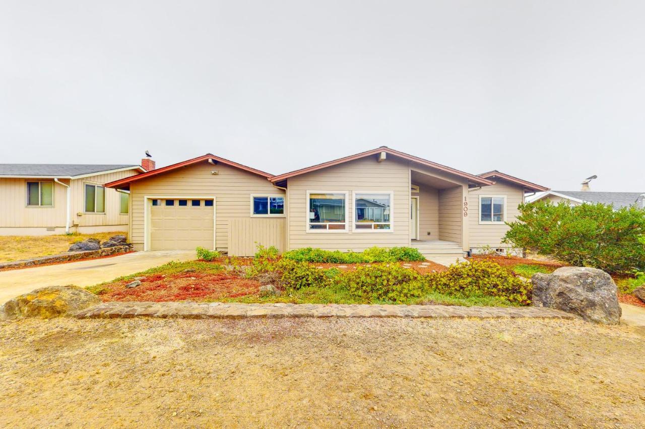 Scandia House In Bayshore Estates! Villa Exterior photo